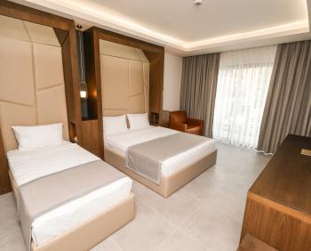 Deluxe Superior Room